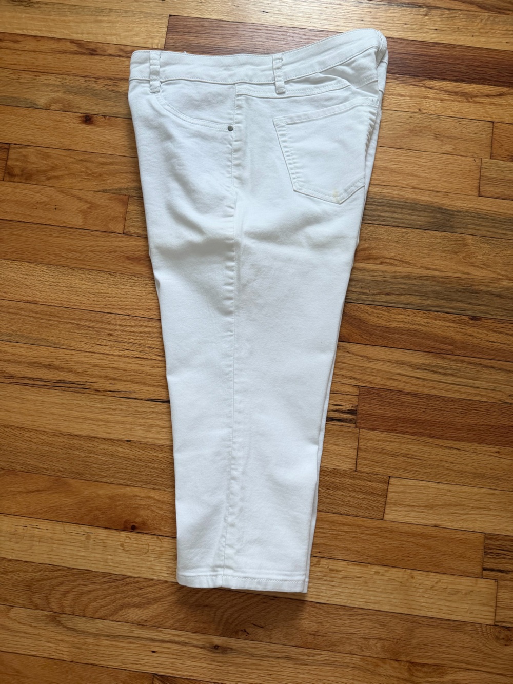 Women’s White Jeans - Classic Slim Fit